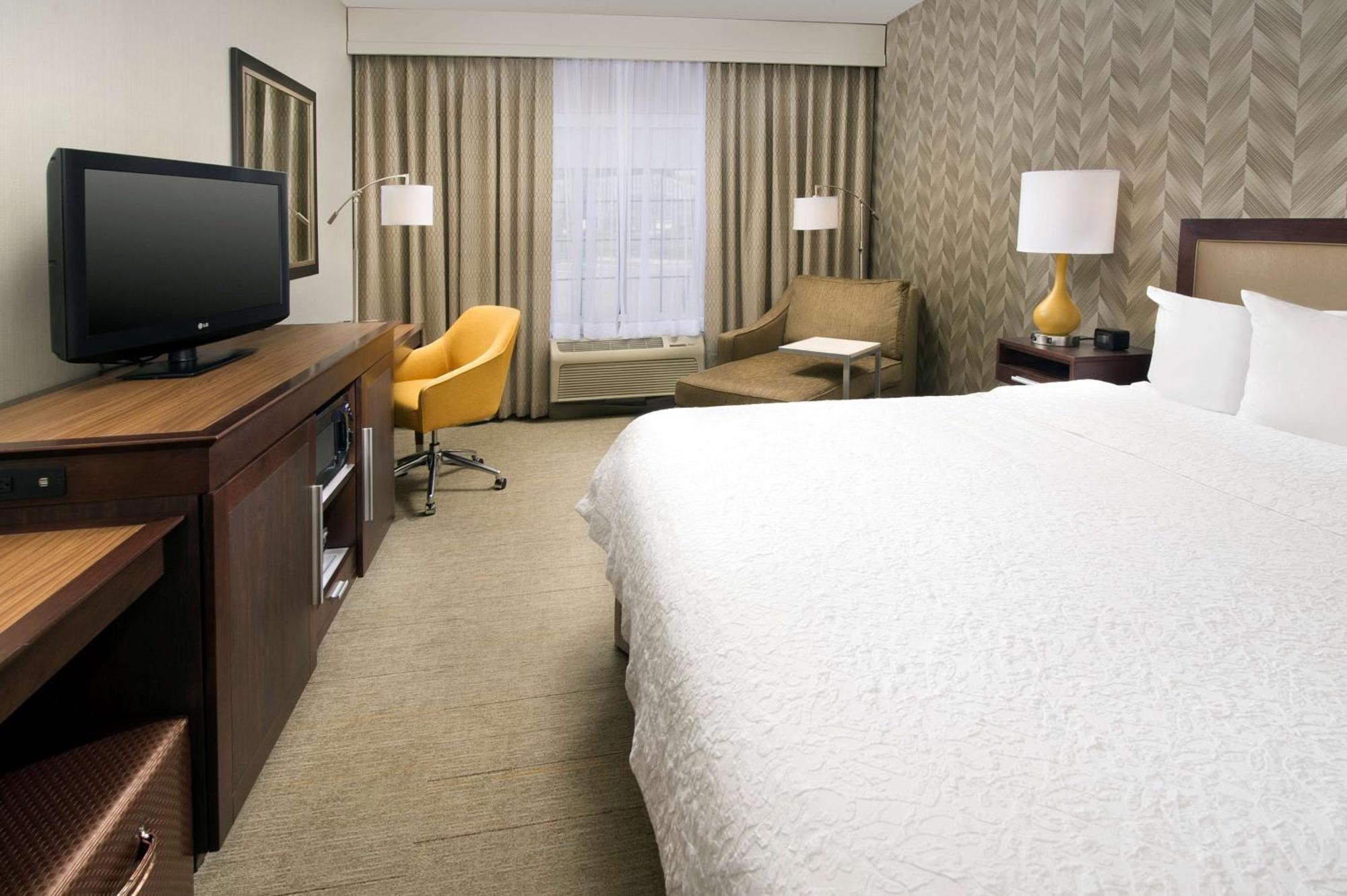 Hampton Inn Kansas City The Legends Exterior foto