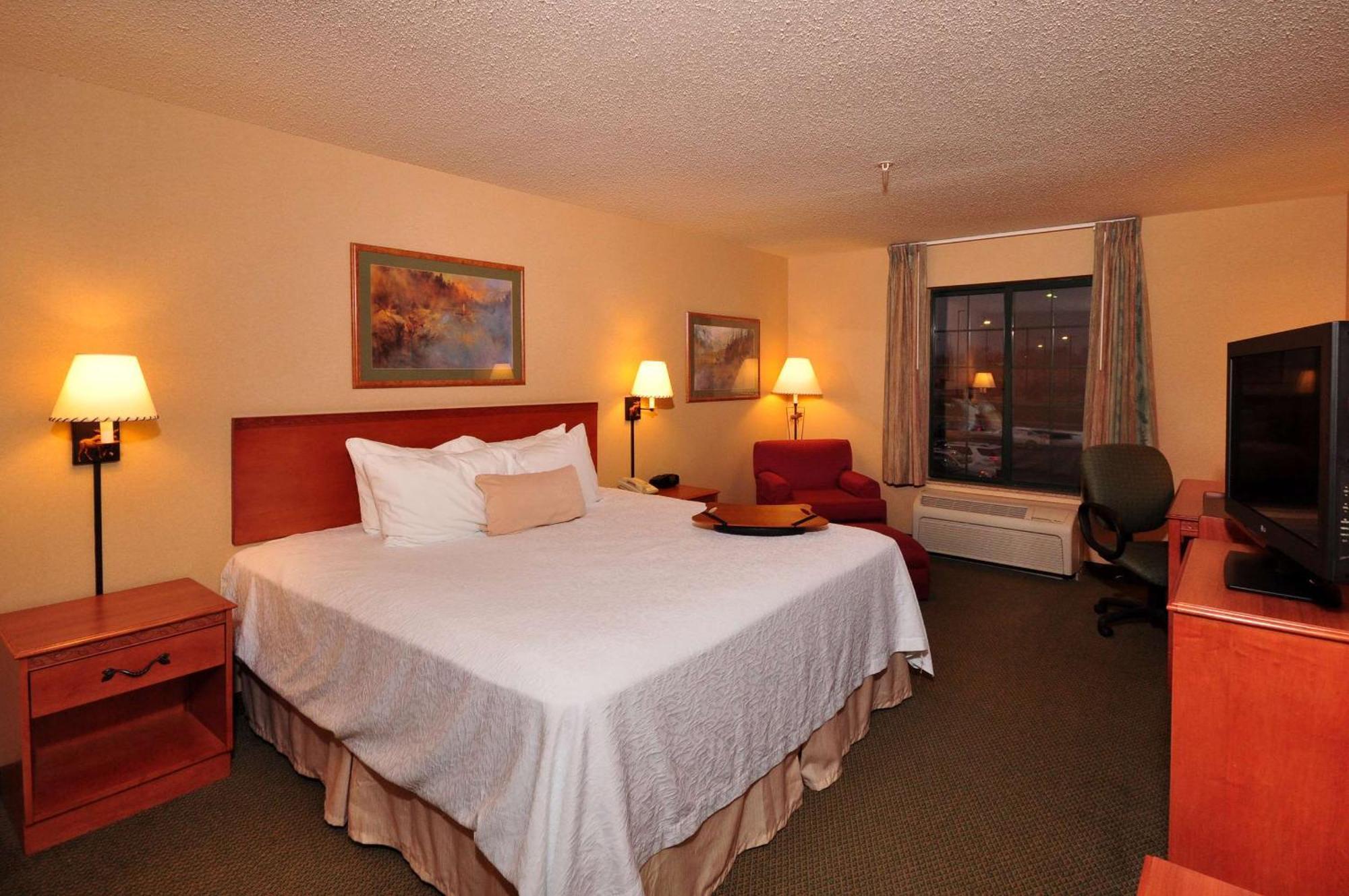 Hampton Inn Kansas City The Legends Exterior foto